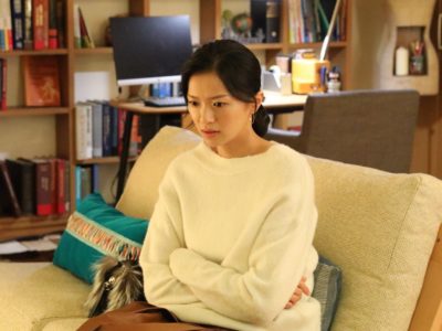 榮倉奈々の衣装